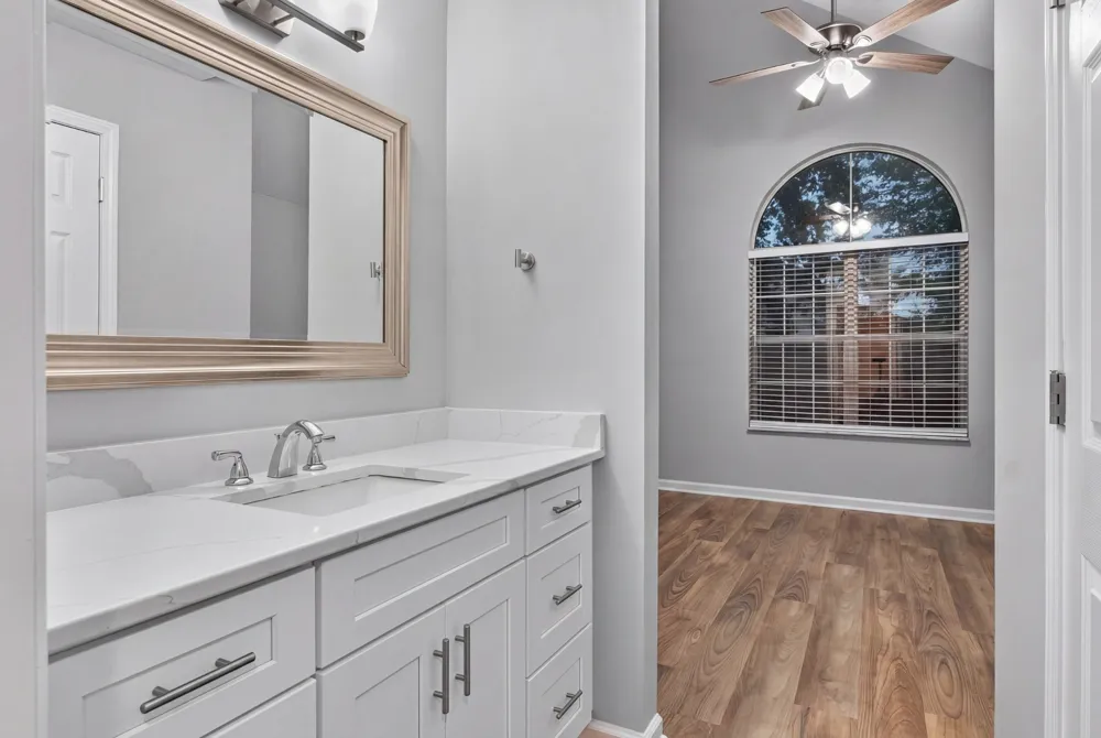806 Bexhill Ct Hermitage, TN 37076
