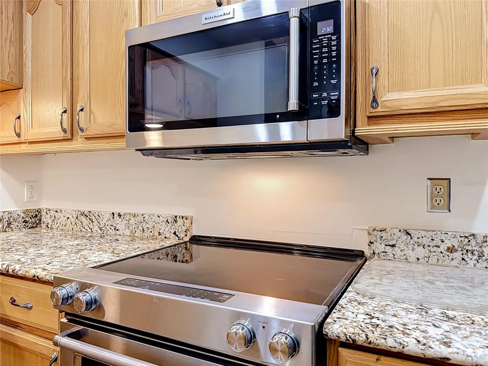 2936 S SEMORAN BOULEVARD #105 Orlando, FL 32822