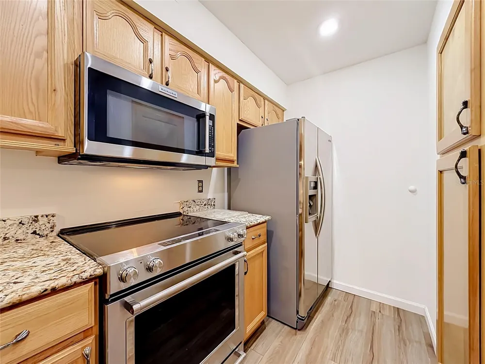 2936 S SEMORAN BOULEVARD #105 Orlando, FL 32822
