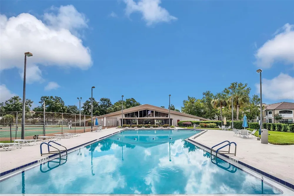 2936 S SEMORAN BOULEVARD #105 Orlando, FL 32822