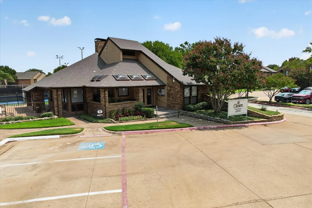 1204 Harwell Drive #2110 Arlington, TX 76011