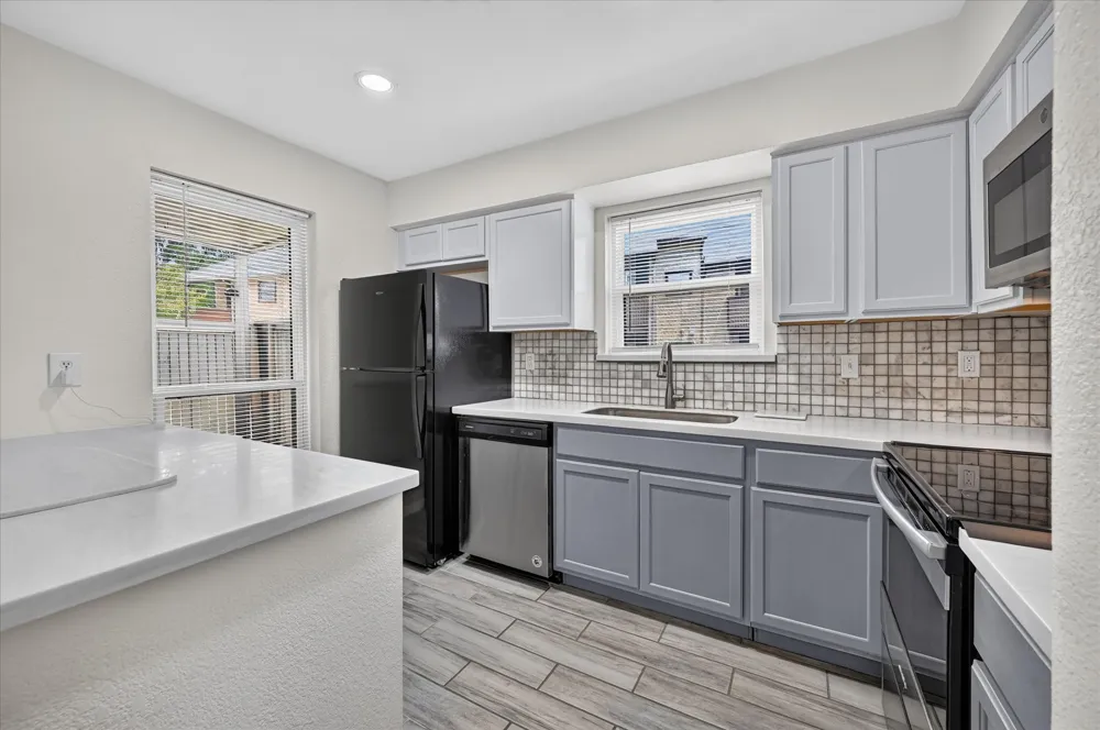 1204 Harwell Drive #2110 Arlington, TX 76011