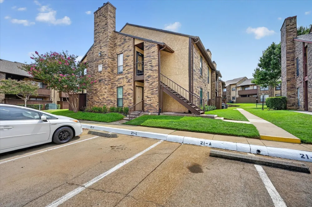1204 Harwell Drive #2110 Arlington, TX 76011