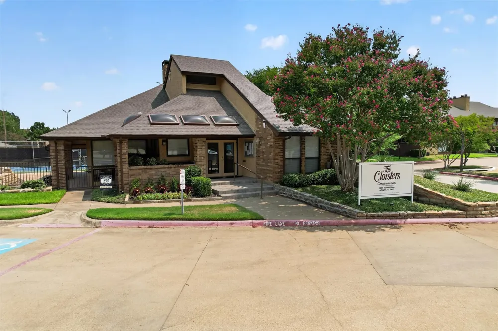 1204 Harwell Drive #2110 Arlington, TX 76011
