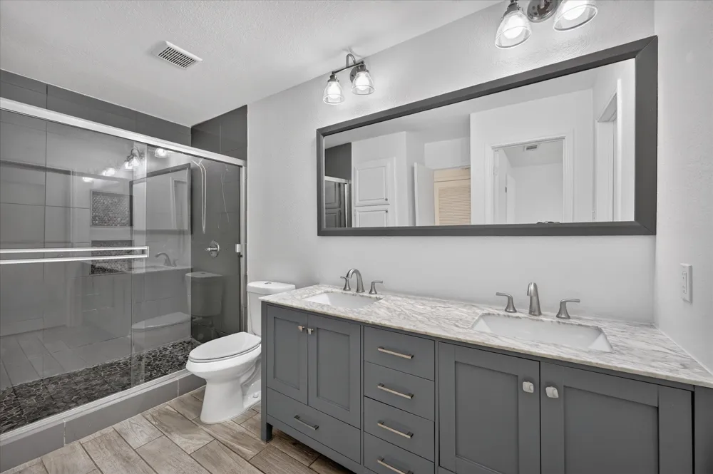 1204 Harwell Drive #2110 Arlington, TX 76011