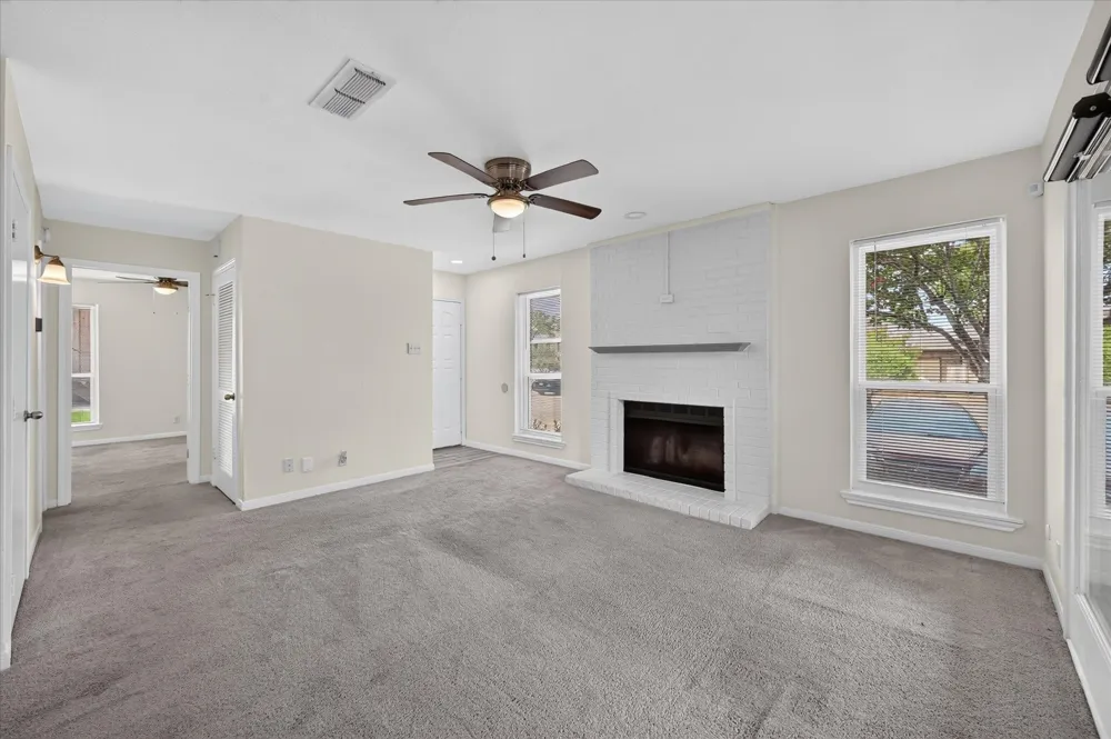 1204 Harwell Drive #2110 Arlington, TX 76011
