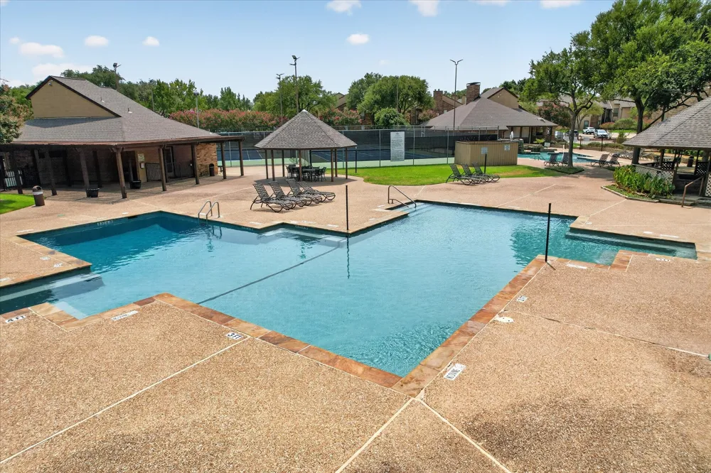 1204 Harwell Drive #2110 Arlington, TX 76011