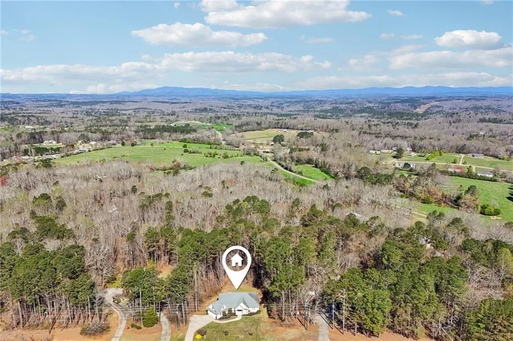 7055 Bannister Road Cumming, GA 30028