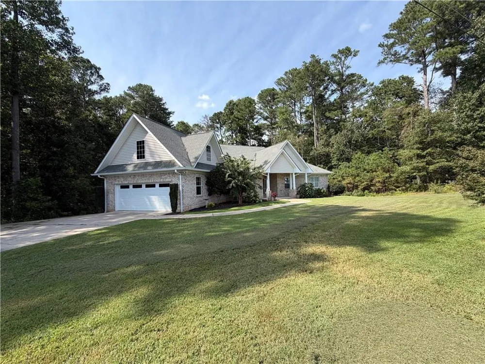7055 Bannister Road Cumming, GA 30028