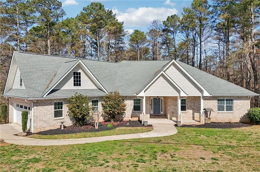 7055 Bannister Road Cumming, GA 30028