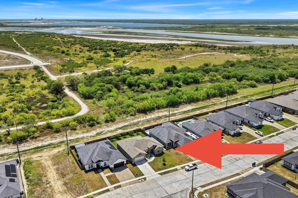 7910 Krypton Drive Corpus Christi, TX 78414