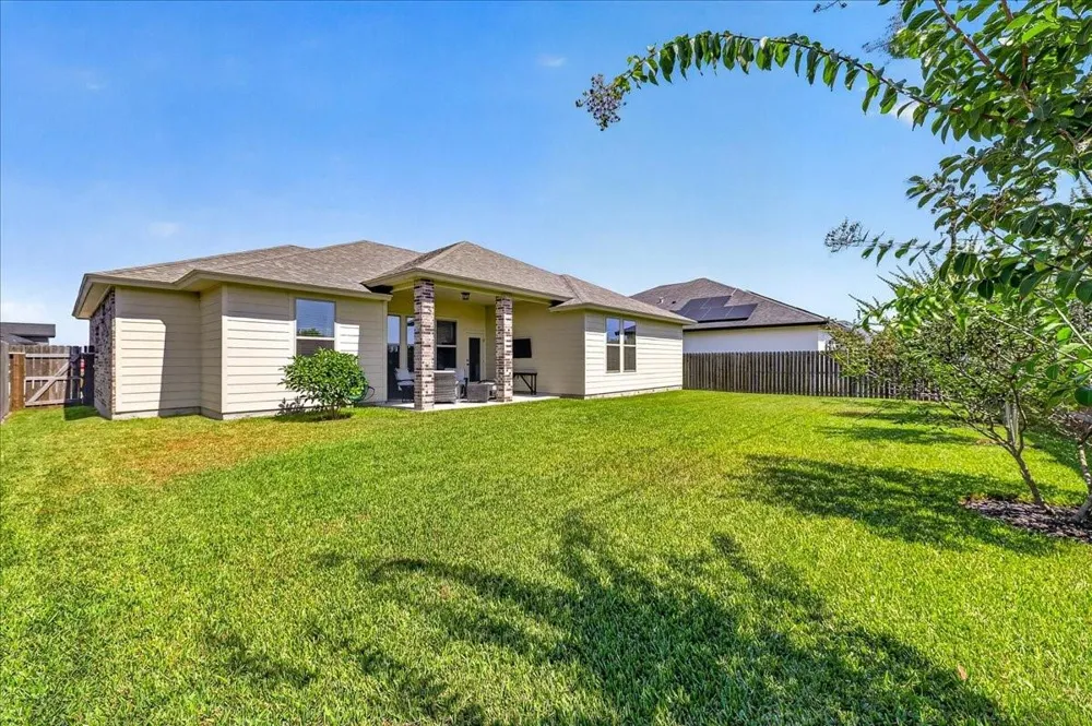 7910 Krypton Drive Corpus Christi, TX 78414