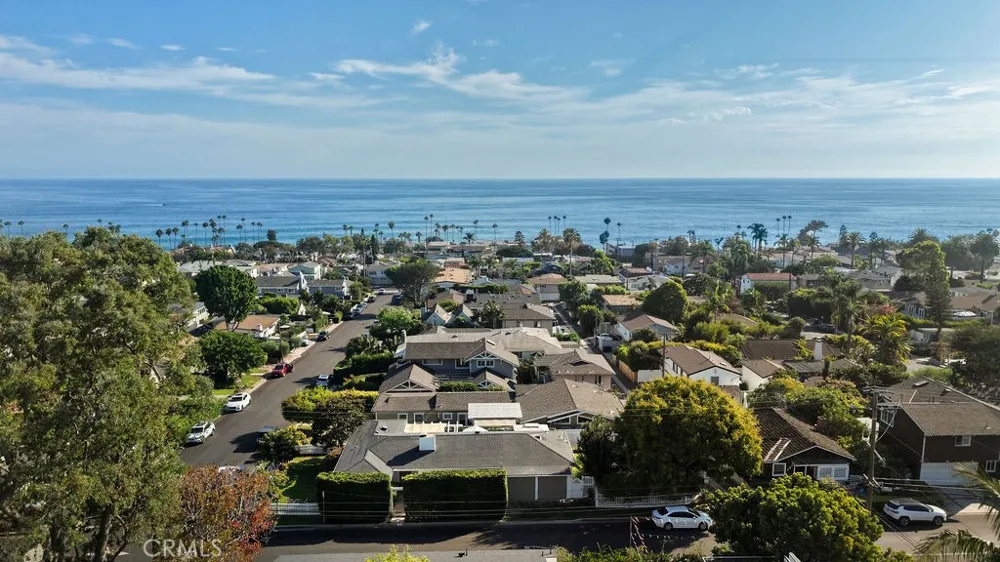 465 Monterey Laguna Beach, CA 92651