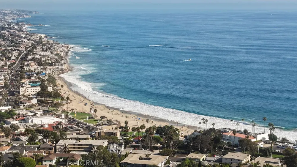 465 Monterey Laguna Beach, CA 92651