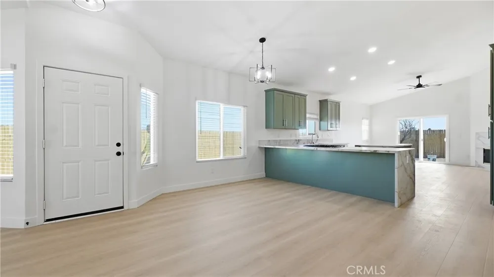 14695 Nelson Victorville, CA 92394