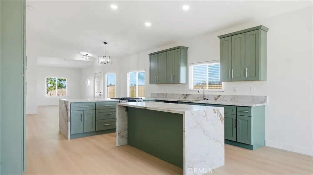 14695 Nelson Victorville, CA 92394