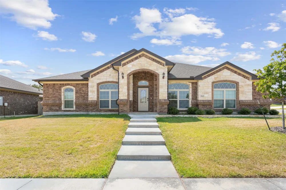 7601 Silicon Drive Killeen, TX 76542