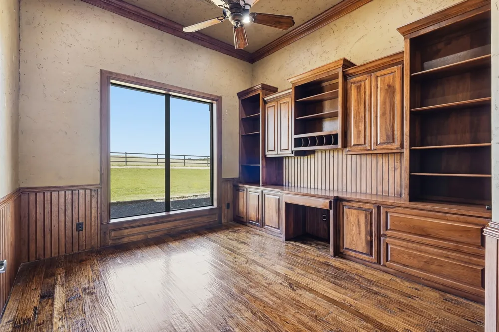 6808 Nine Mile Bridge Road Fort Worth, TX 76135