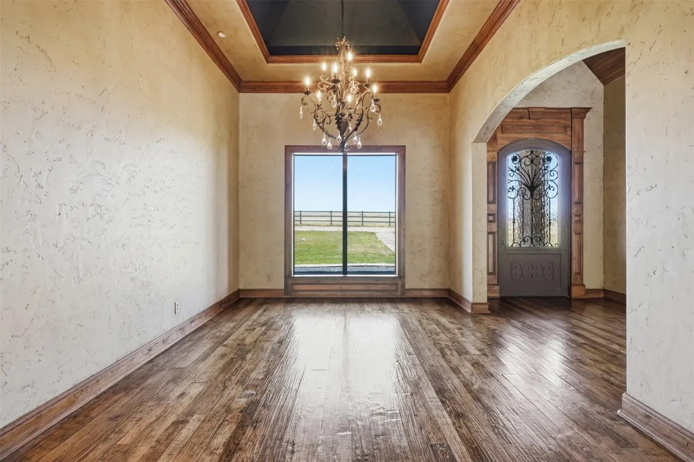 6808 Nine Mile Bridge Road Fort Worth, TX 76135