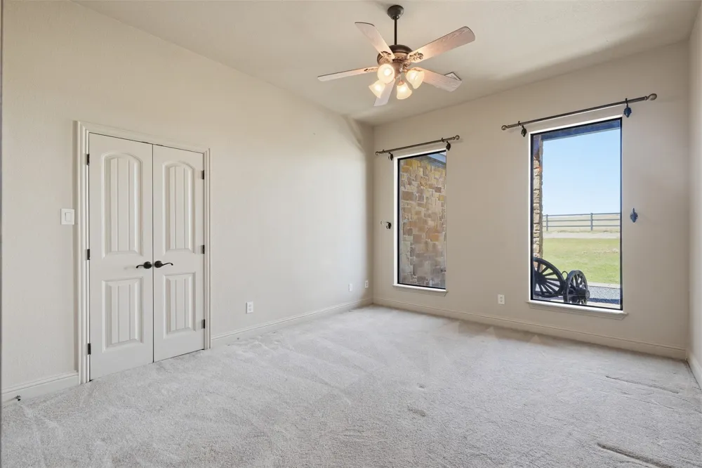 6808 Nine Mile Bridge Road Fort Worth, TX 76135