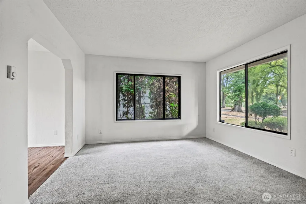 1817 Nichols Boulevard Longview, WA 98632