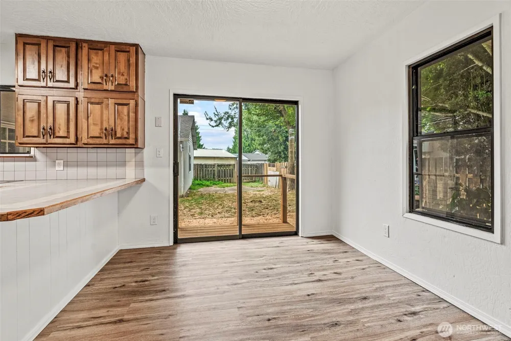 1817 Nichols Boulevard Longview, WA 98632