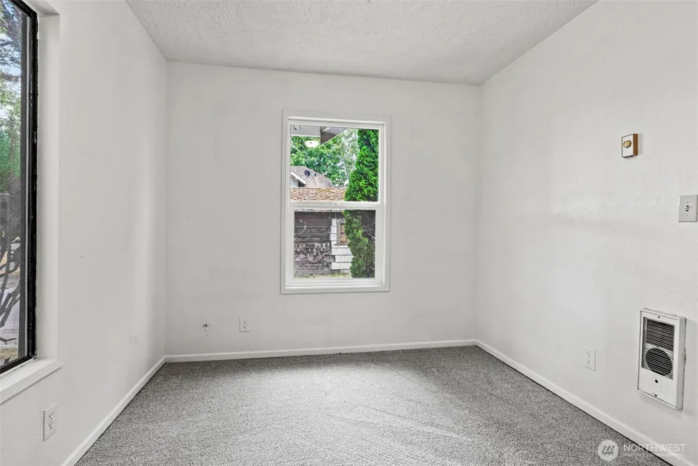 1817 Nichols Boulevard Longview, WA 98632