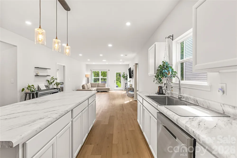 9022 Evercrisp Lane Charlotte, NC 28215
