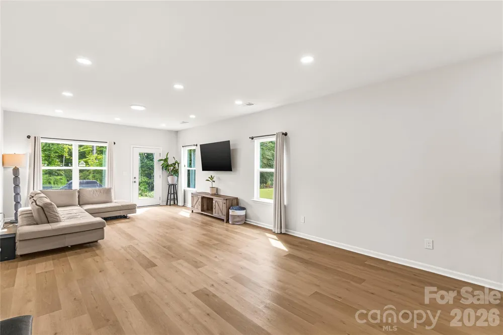 9022 Evercrisp Lane Charlotte, NC 28215