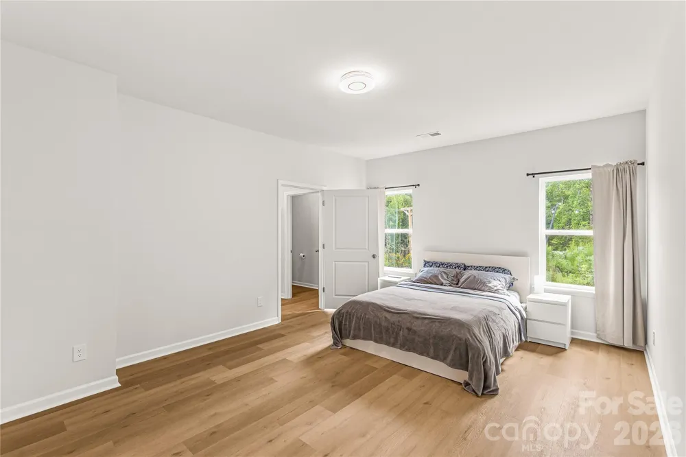 9022 Evercrisp Lane Charlotte, NC 28215