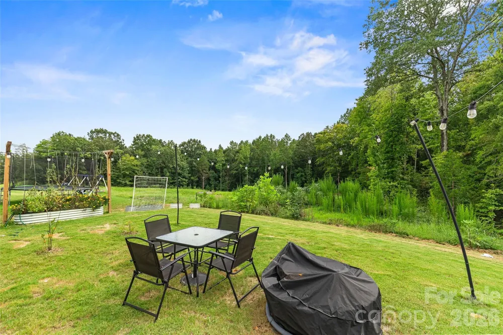 9022 Evercrisp Lane Charlotte, NC 28215