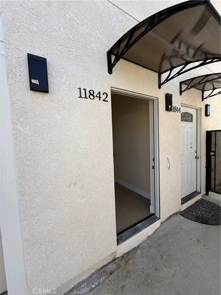 11842 Hollyview La Mirada, CA 90638