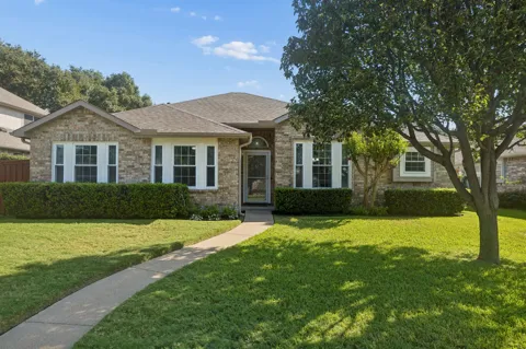 2722 Covington Drive