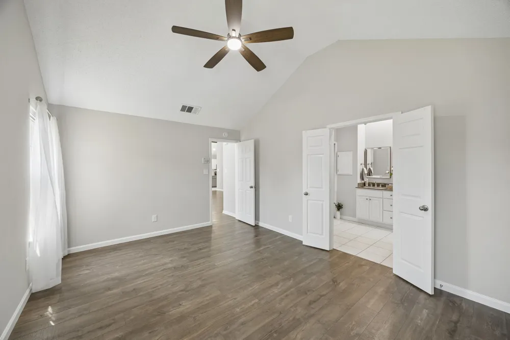 2722 Covington Drive Garland, TX 75040