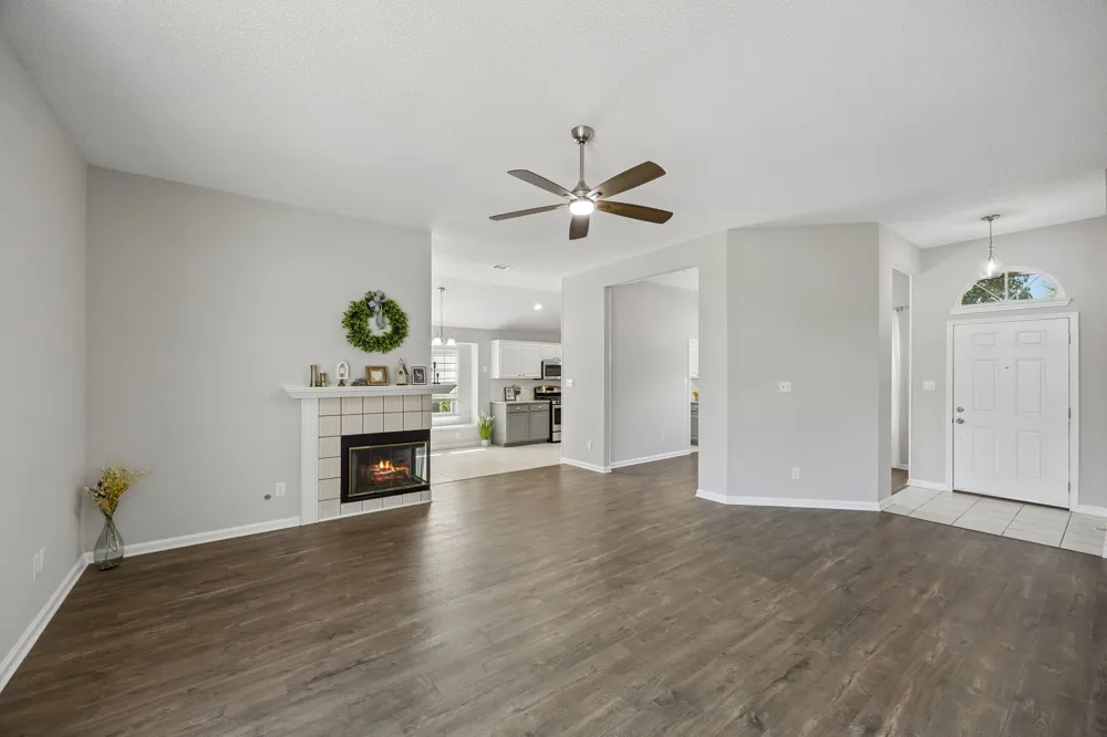 2722 Covington Drive Garland, TX 75040