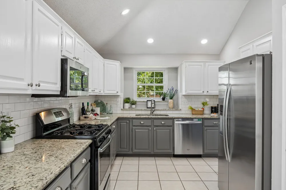 2722 Covington Drive Garland, TX 75040