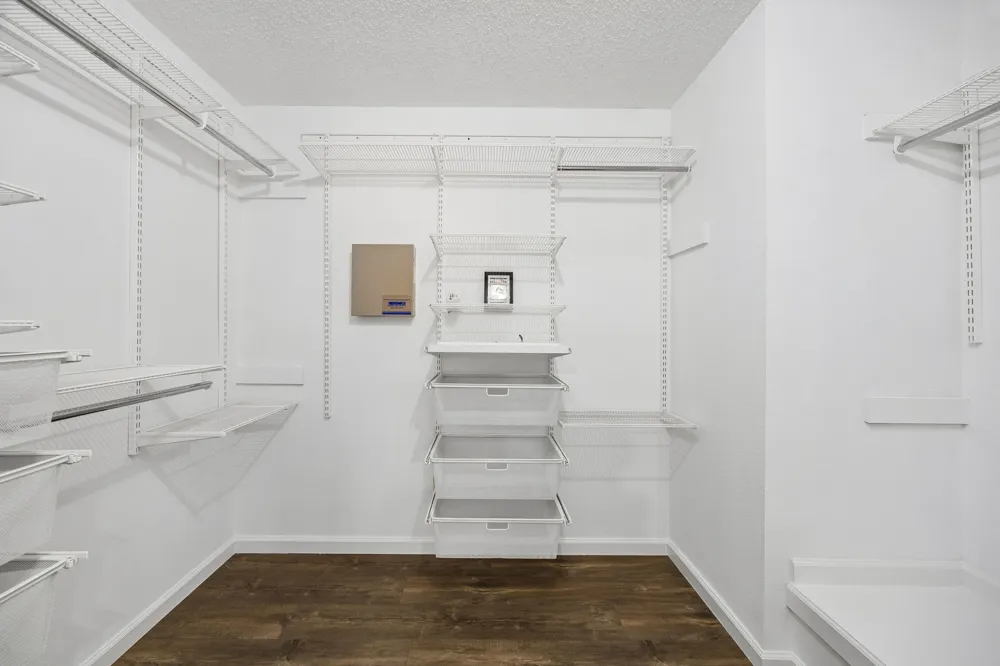 2722 Covington Drive Garland, TX 75040