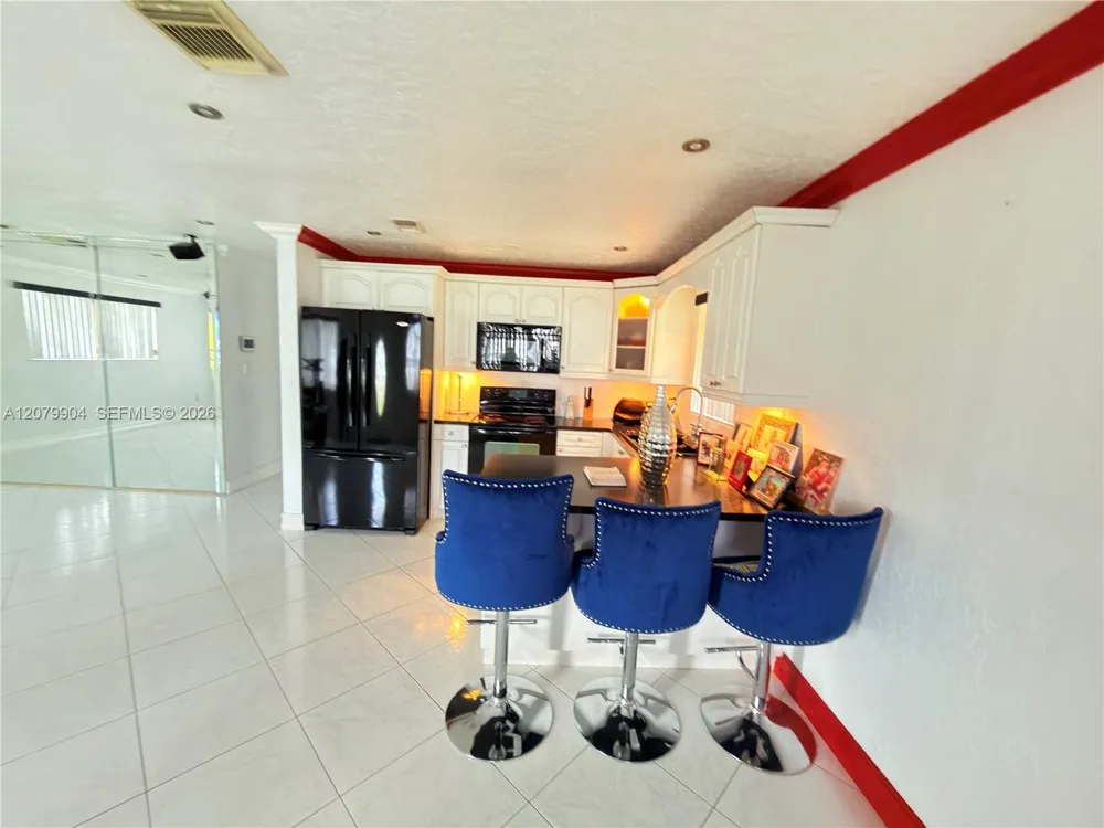 2998 NW 94th St #2998 Miami, FL 33147
