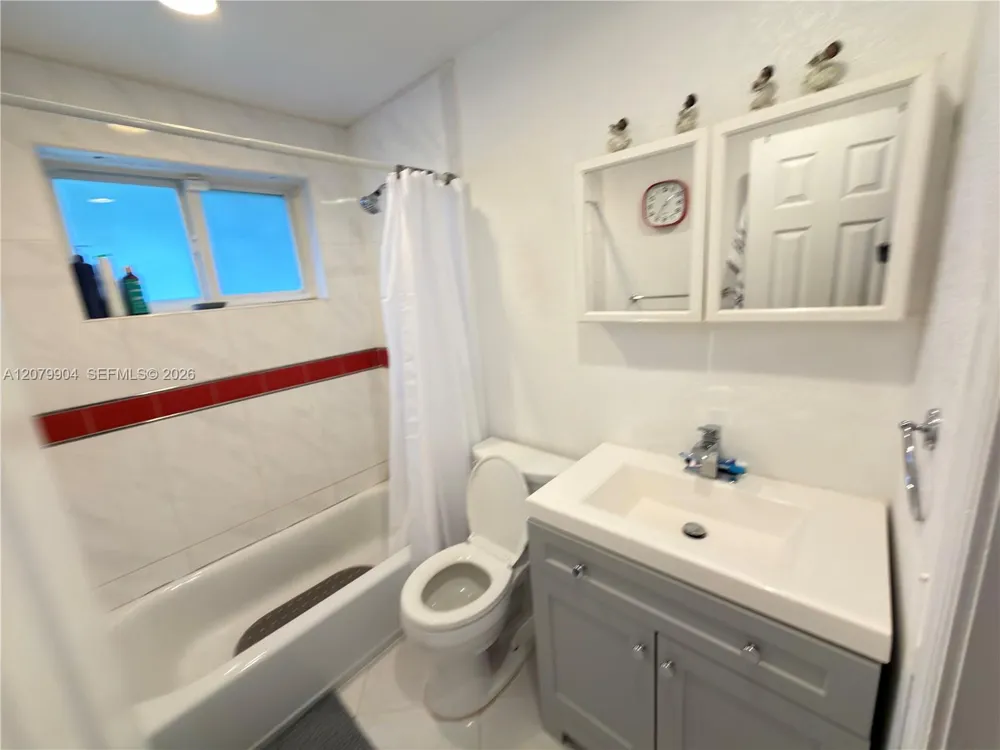 2998 NW 94th St #2998 Miami, FL 33147