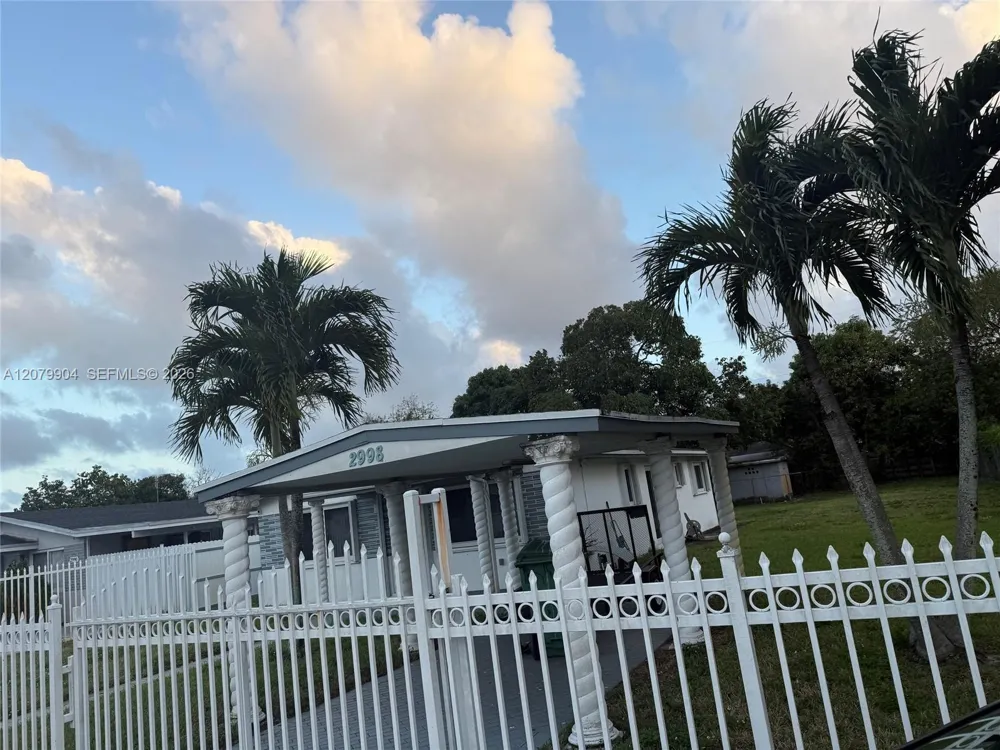 2998 NW 94th St #2998 Miami, FL 33147