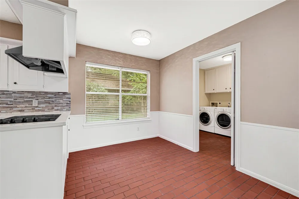 5702 Vestavia Drive Houston, TX 77069