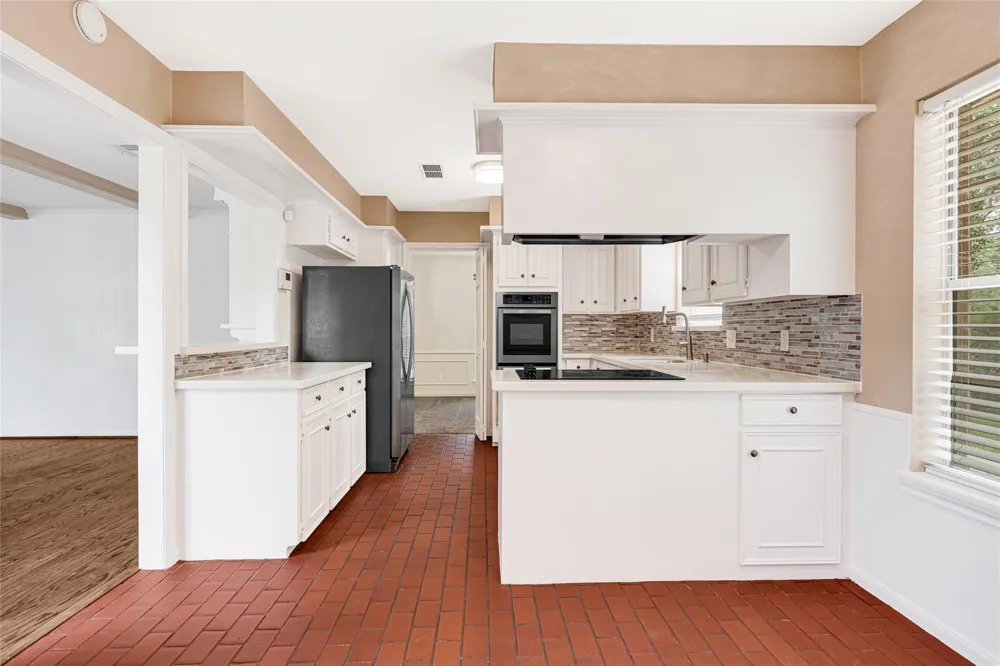 5702 Vestavia Drive Houston, TX 77069