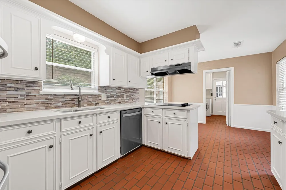 5702 Vestavia Drive Houston, TX 77069
