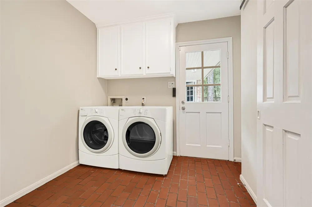 5702 Vestavia Drive Houston, TX 77069
