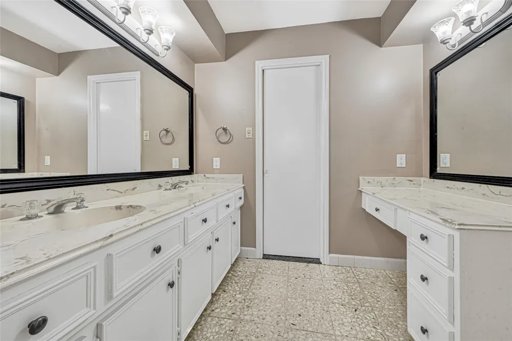 5702 Vestavia Drive Houston, TX 77069