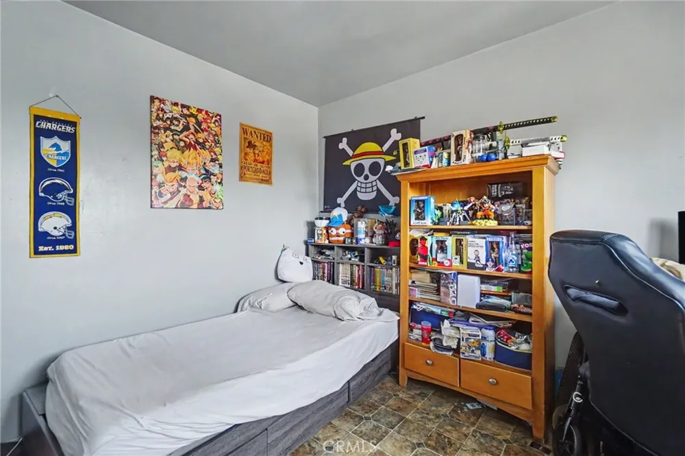 3249 E 4th Los Angeles, CA 90063
