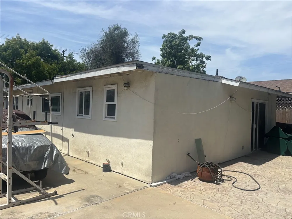14172 Edwards Street Westminster, CA 92683