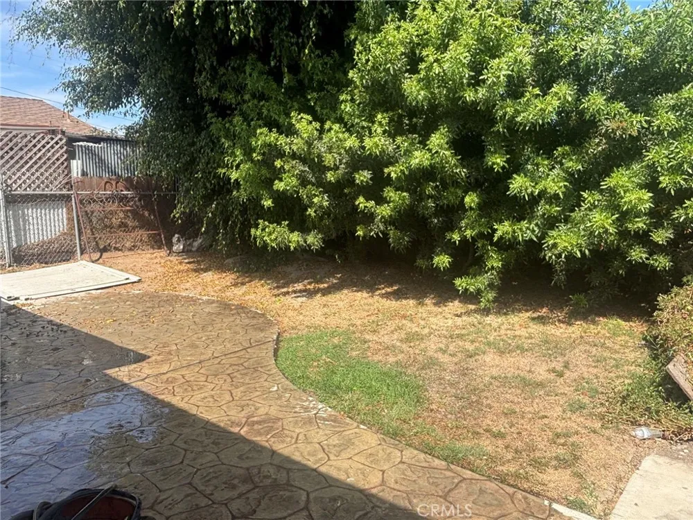 14172 Edwards Street Westminster, CA 92683
