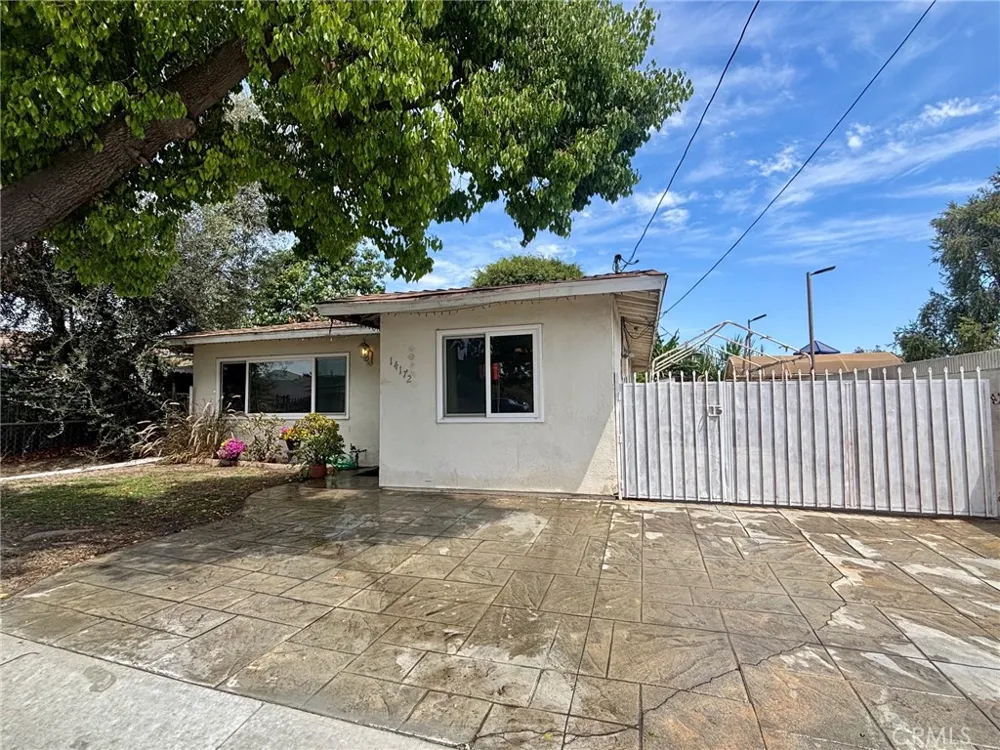 14172 Edwards Street Westminster, CA 92683