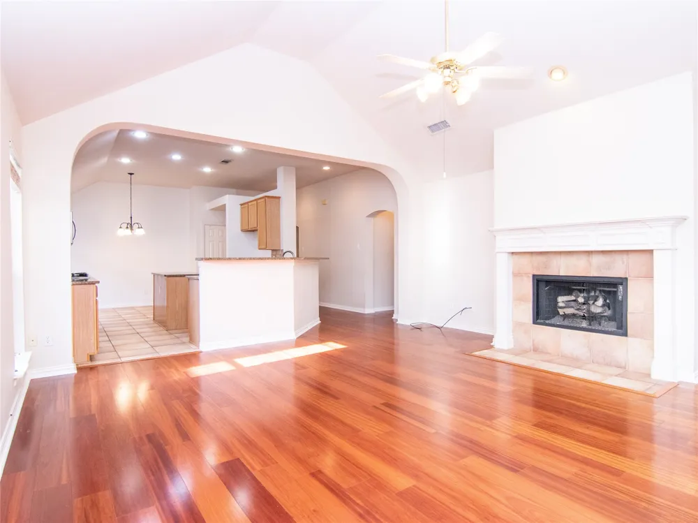 3916 Sharondale Drive Flower Mound, TX 75022